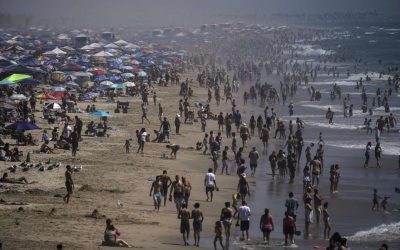 Playas abarrotadas y fiestas masivas: así se celebra el Labor Day en plena pandemia