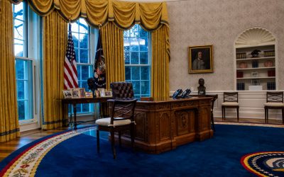 Biden quitó un curioso “botón rojo” que Trump instaló para pedir Coca-Cola