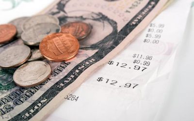 Grupo de Facebook sorprende al personal de un restaurante de Colorado con $ 3,000 en propinas