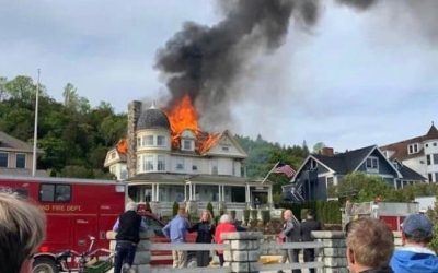Bombero de West Michigan ayuda a combatir el fuego mientras está de vacaciones en la isla Mackinac
